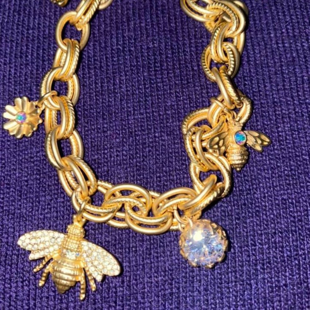 Spartina 449 Bee Toggle Bracelet brand new 18k gold